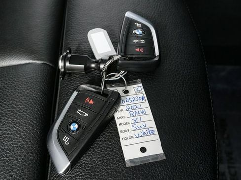 Used 2021 BMW X1 sDrive28i w/ Premium Package image 37