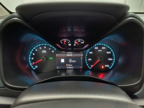 Used 2022 Chevrolet Colorado Z71 AWD/4WD image 16