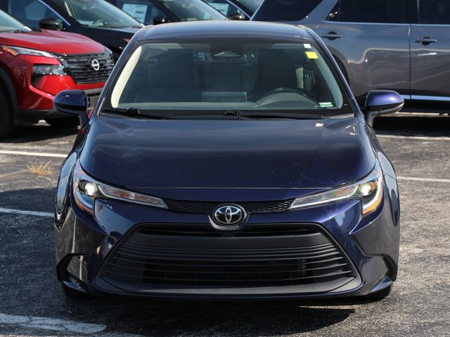 Used 2024 Toyota Corolla LE FWD image 8