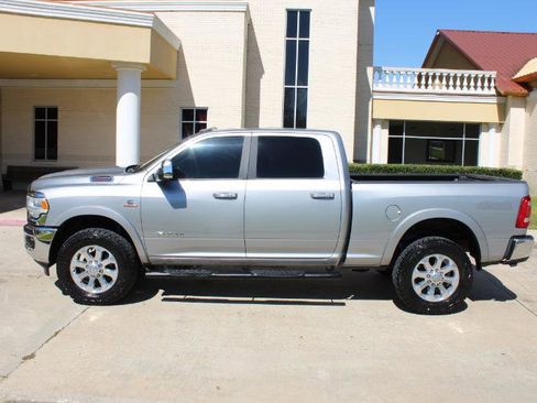 Used 2019 RAM 2500 Laramie image 10