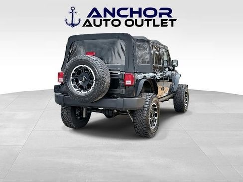 Used 2013 Jeep Wrangler Unlimited Sport image 8
