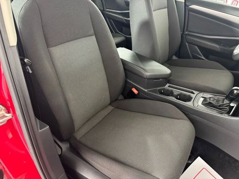 Used 2021 Volkswagen Jetta S w/ Driver Assistance Package image 31