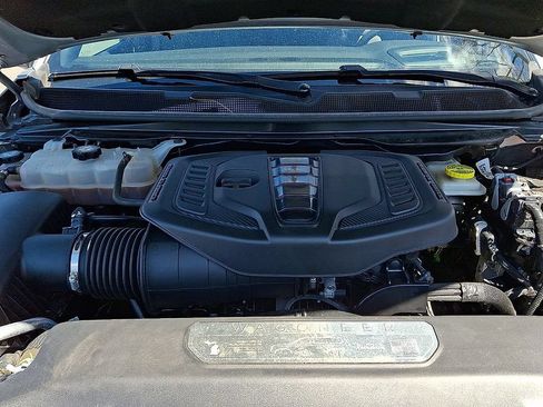 Used 2024 Jeep Wagoneer Series III AWD/4WD image 28