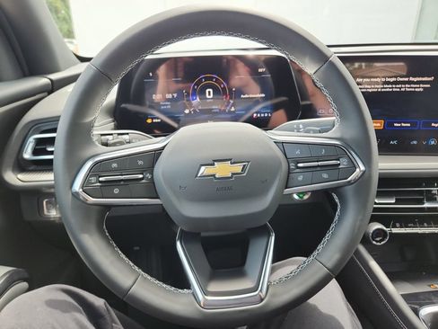 New 2026 Chevrolet Traverse LT FWD image 17