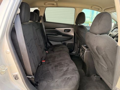 Used 2019 Nissan Murano S AWD/4WD image 16