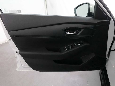 Used 2025 Honda Accord LX image 10