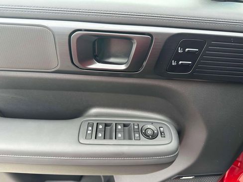 New 2024 Hyundai Santa Fe Calligraphy image 10