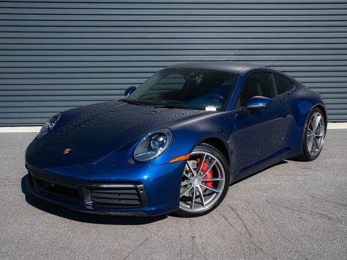 Used 2024 Porsche 911 Carrera image 1
