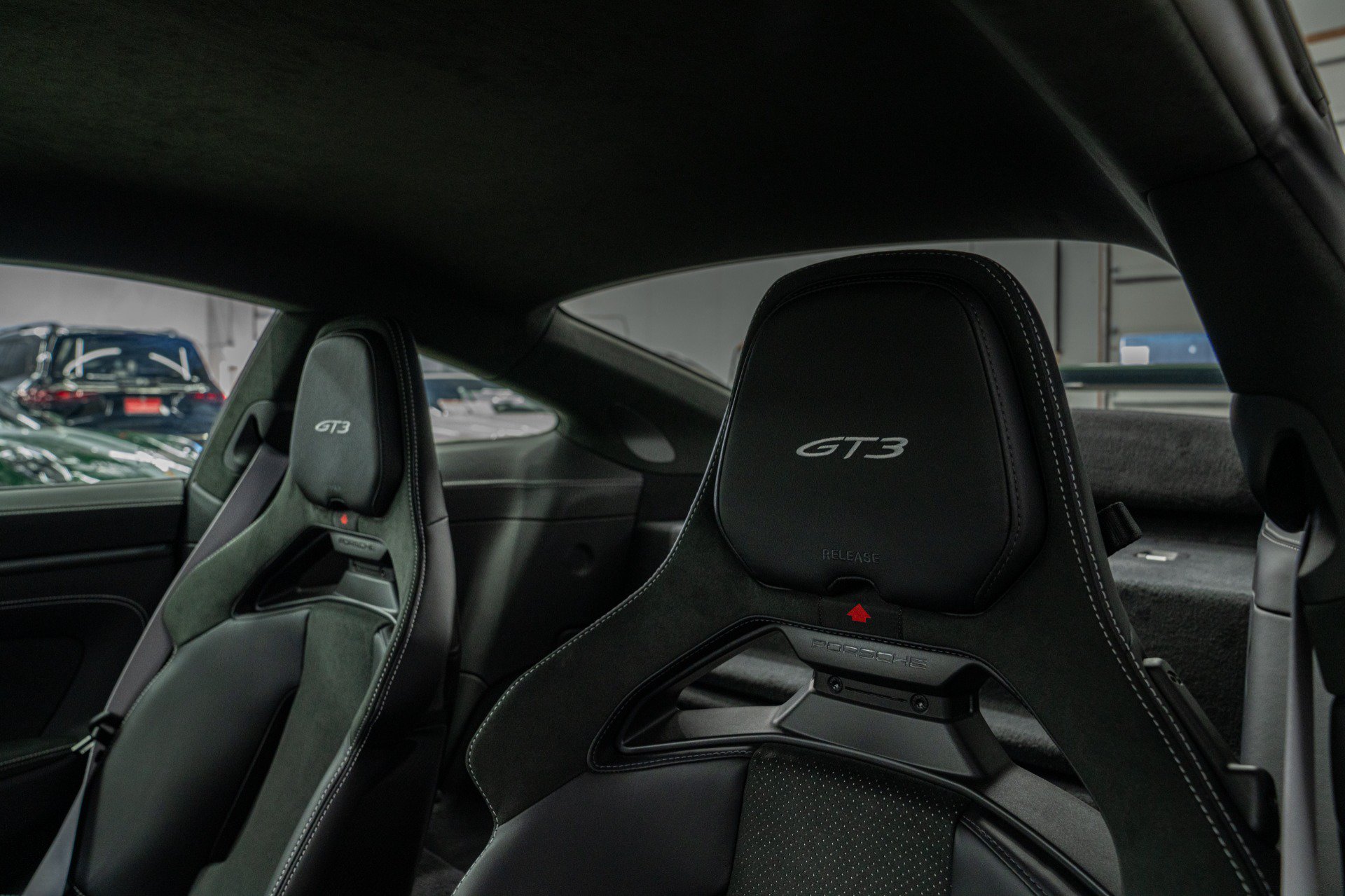 Used 2026 Porsche 911 GT3 RWD image 15