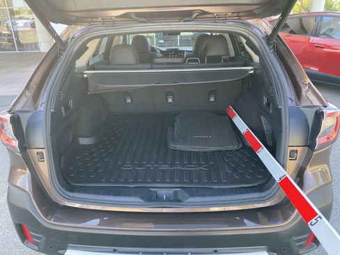 Used 2020 Subaru Outback Limited w/ Tech Package 2 AWD/4WD image 19