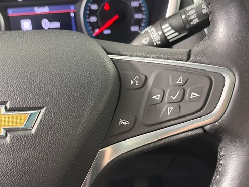 Used 2022 Chevrolet Equinox LT AWD/4WD image 18