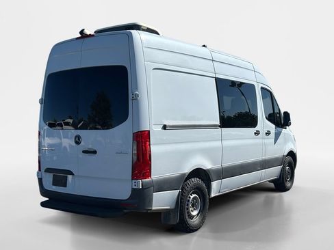 Used 2019 Mercedes-Benz Sprinter 144 image 5