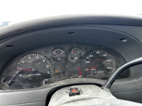 Used 2011 Ford Ranger XLT image 16