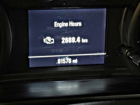 Used 2019 Chevrolet Silverado 1500 Custom w/ Custom Value Package image 7