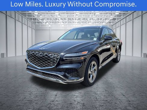 Used 2026 Genesis GV70 2.5T Advanced AWD/4WD image 4
