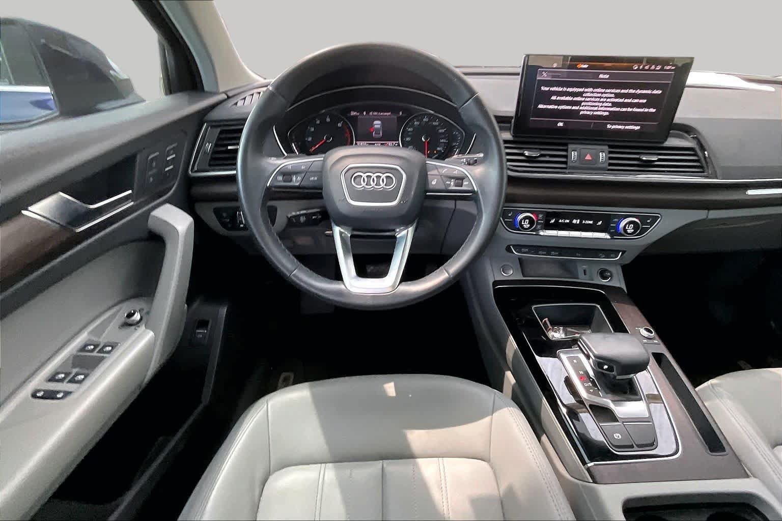 Used 2023 Audi Q5 2.0T Premium w/ Convenience Package AWD/4WD image 6