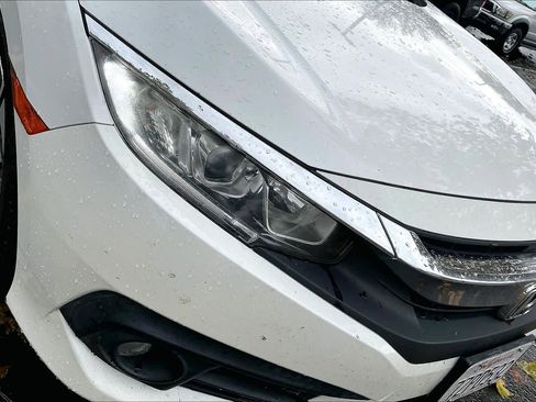 Used 2017 Honda Civic EX-L image 29