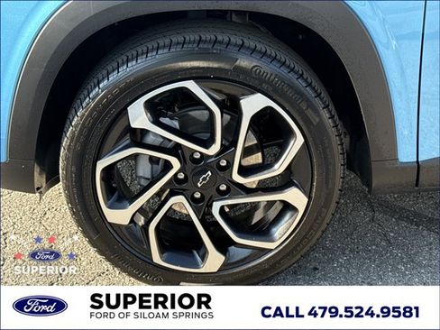 Used 2025 Chevrolet Trax RS w/ Driver Confidence Package FWD image 14