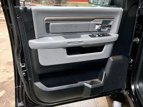 Used 2018 RAM 1500 Big Horn image 19