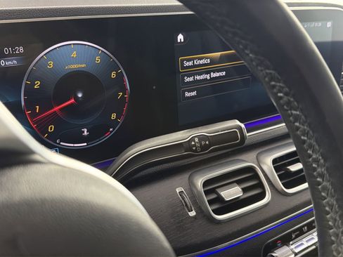 Used 2020 Mercedes-Benz GLE 350 4MATIC image 22