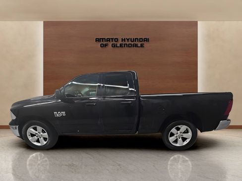 Used 2024 RAM 1500 Classic SLT AWD/4WD image 3