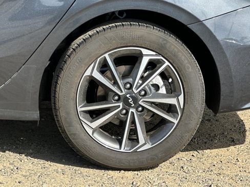 Used 2024 Kia Forte LXS FWD image 24