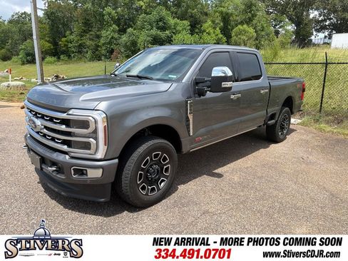 Used 2024 Ford F250 Platinum AWD/4WD image 5
