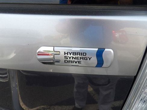 Used 2014 Toyota Prius Prime Plug-In Hybrid image 18