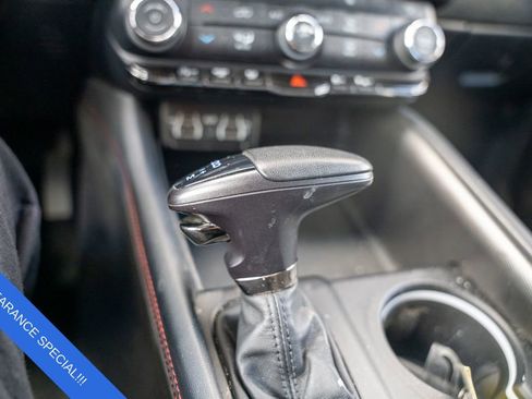 Used 2024 Dodge Durango GT image 27