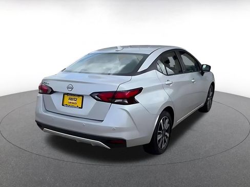 Used 2025 Nissan Versa SV FWD image 15