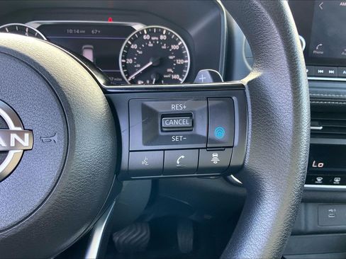 Used 2023 Nissan Rogue SV AWD/4WD image 24