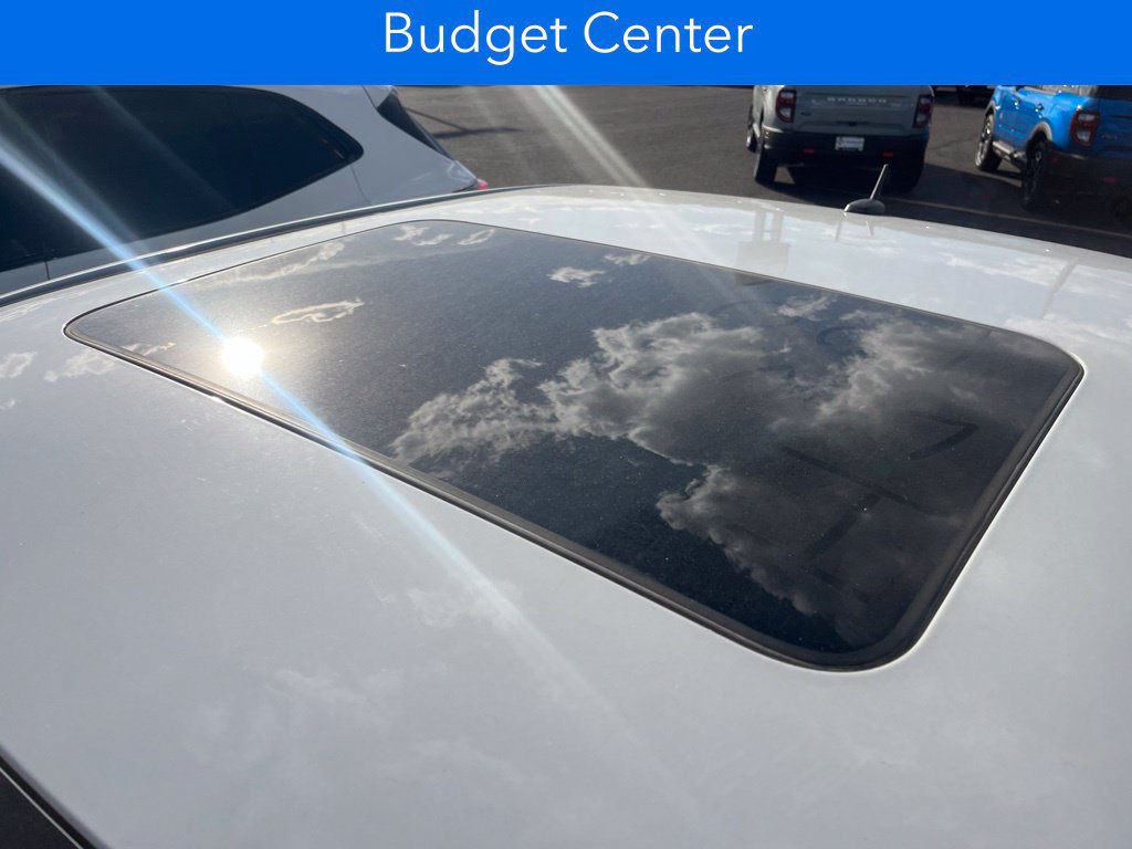Used 2013 Chevrolet Impala LTZ FWD image 5