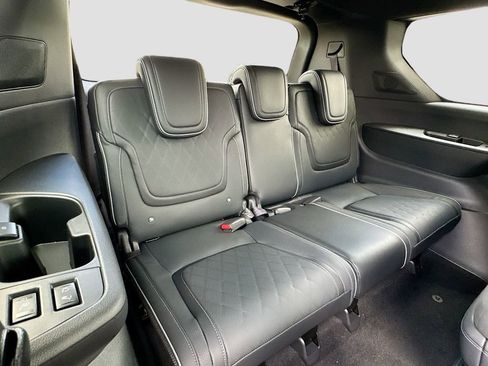 New 2026 INFINITI QX80 Autograph w/ Premium Cargo Package AWD/4WD image 30