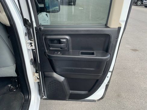 Used 2015 RAM 1500 Tradesman w/ Popular Equipment Group image 28