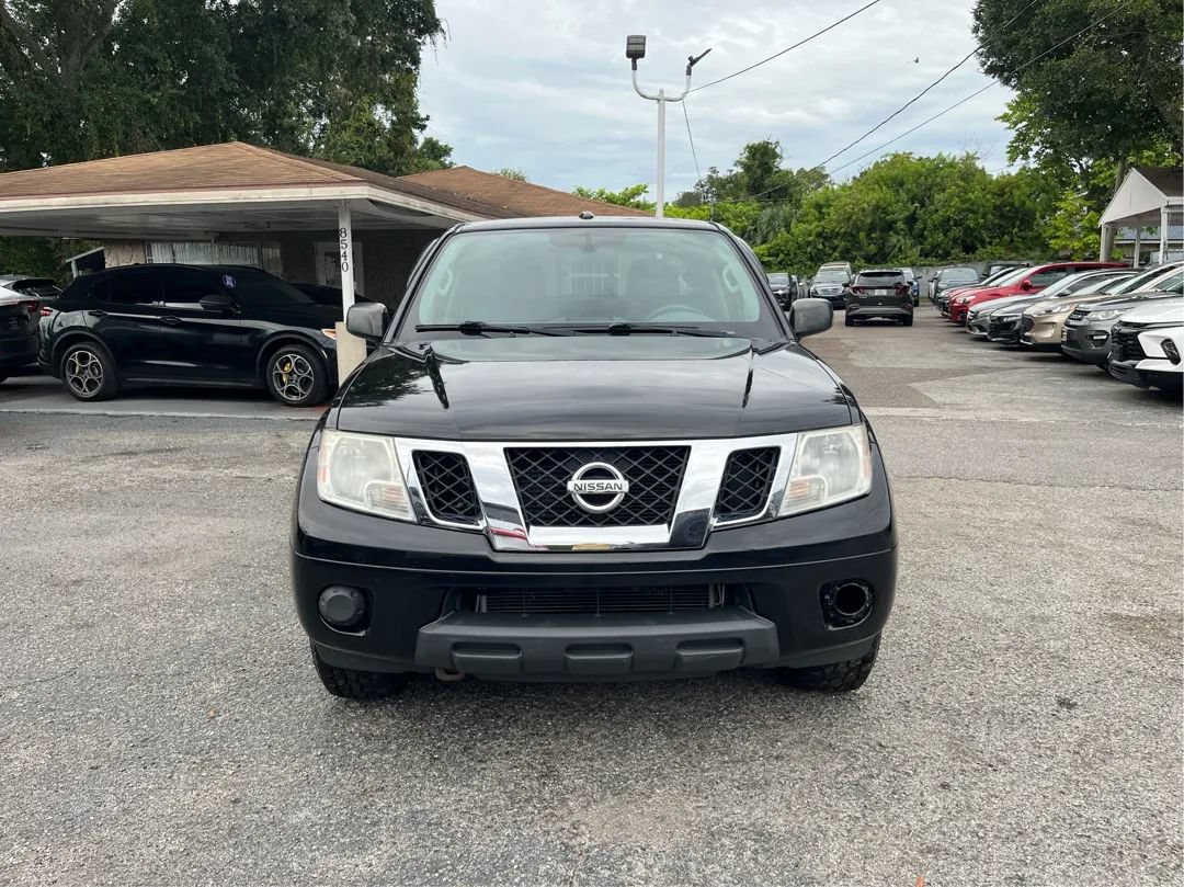 Used 2016 Nissan Frontier SV AWD/4WD image 2