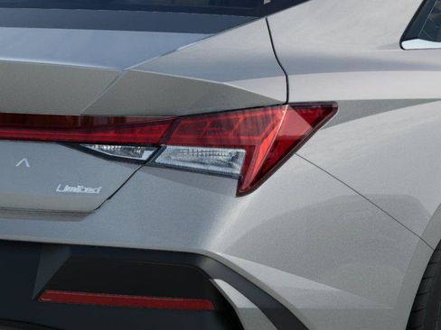New 2026 Hyundai Elantra Limited FWD image 49