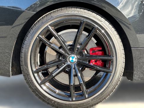 Used 2023 BMW M440i Coupe w/ Premium Package image 12