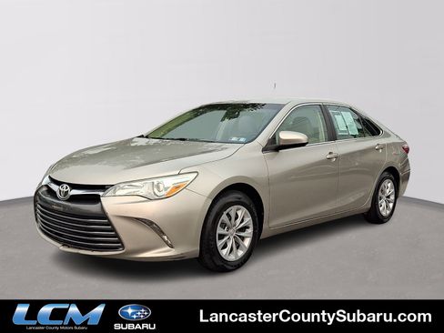 Used 2016 Toyota Camry LE FWD image 1