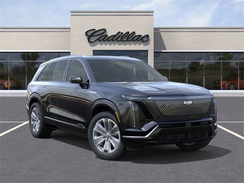 New 2026 Cadillac Vistiq Luxury w/ LPO, Floor Liner Package image 7