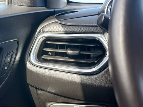 Certified 2022 Chevrolet Equinox Premier AWD/4WD image 46