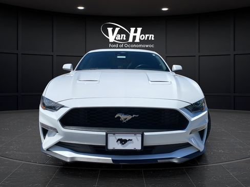 Used 2022 Ford Mustang Premium RWD image 2