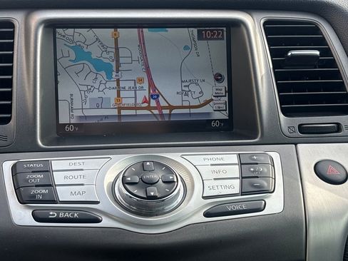 Used 2011 Nissan Murano LE w/ Navigation Pkg image 12