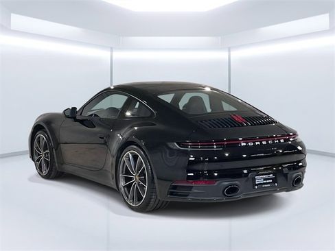 Used 2021 Porsche 911 Carrera image 5