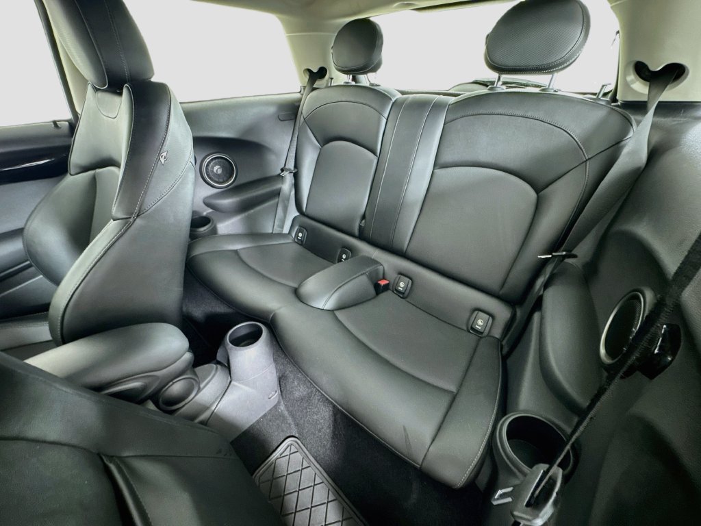 Used 2015 MINI Cooper S FWD image 23