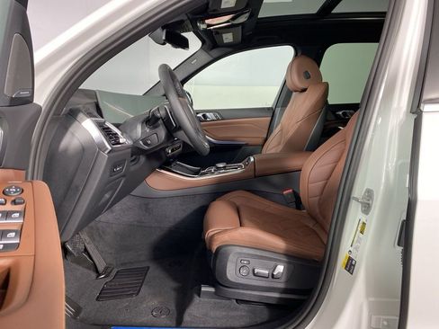 New 2026 BMW X5 xDrive50e w/ Premium Package image 7