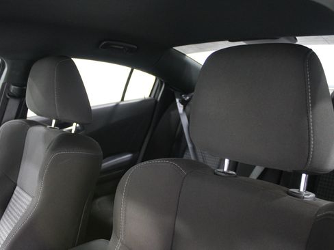 Used 2022 Dodge Charger GT w/ Blacktop Package image 5