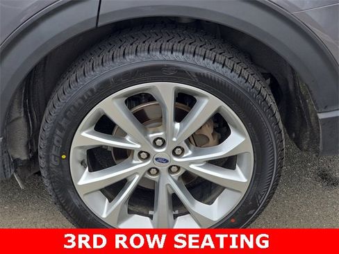 Used 2021 Ford Explorer Platinum w/ Equipment Group 601A image 38