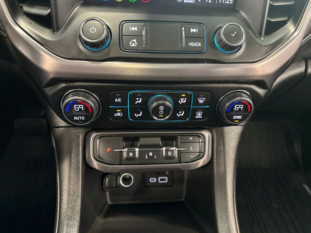 Used 2023 GMC Acadia AT4 w/ Technology Package AWD/4WD image 19