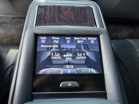 Used 2018 Lexus LS 500h w/ Luxury Package image 36