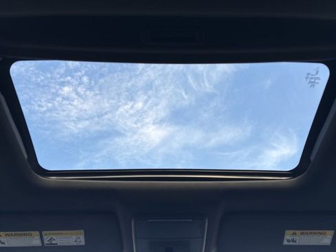 Used 2023 Honda CR-V Sport image 17